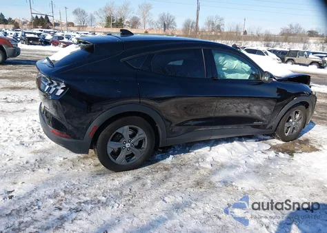 2021 Ford Mustang Mach-E Select z USA, uszkodzony, nr VIN 3FMTK1RMXMMA09466